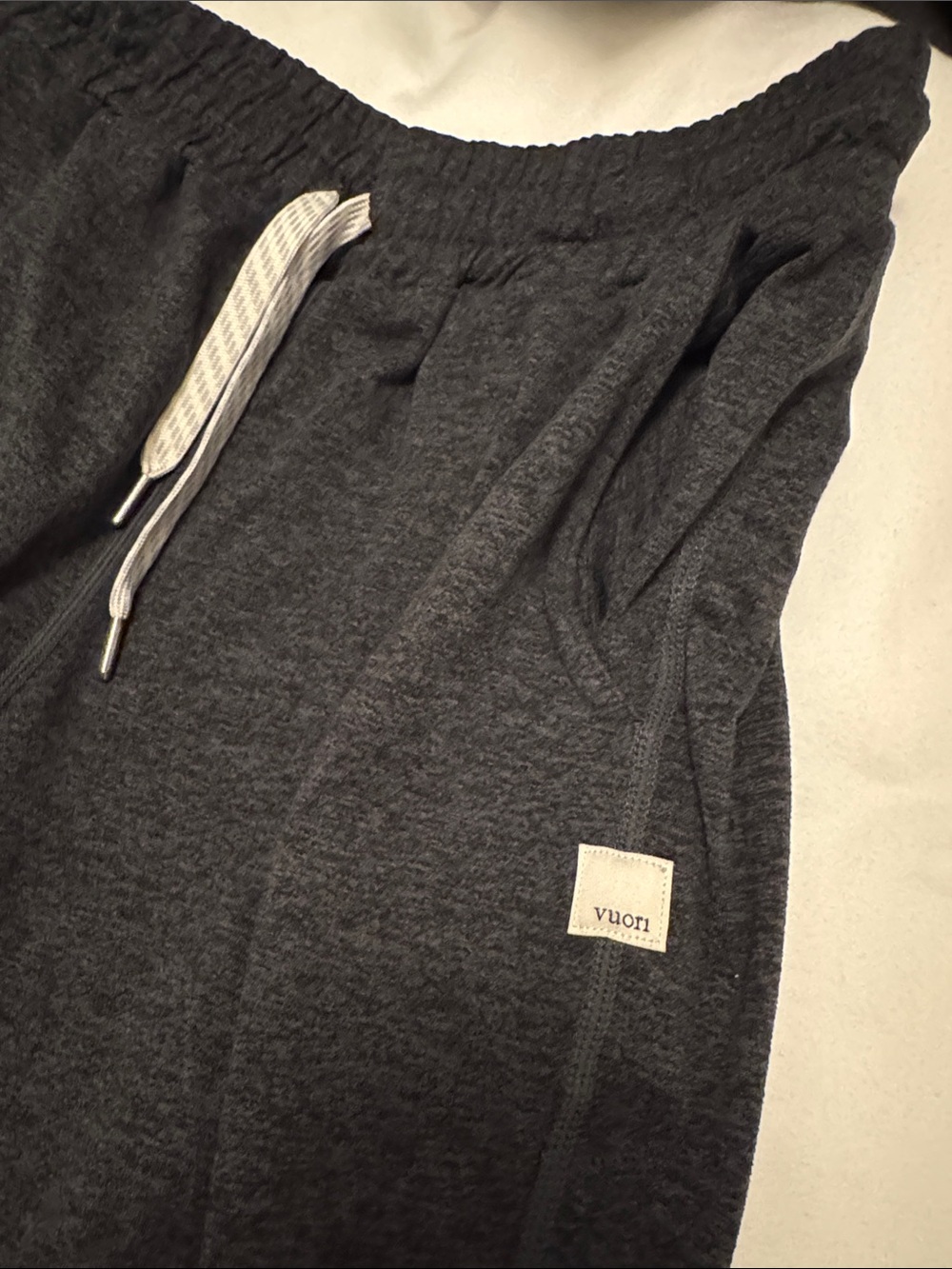 Vuori Women’s Dark Gray Knit Jogger Pants with Drawstring